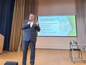 Андрей Елисов провел мастер-класс на тему "Духовные основы патриотизма" в Балахне